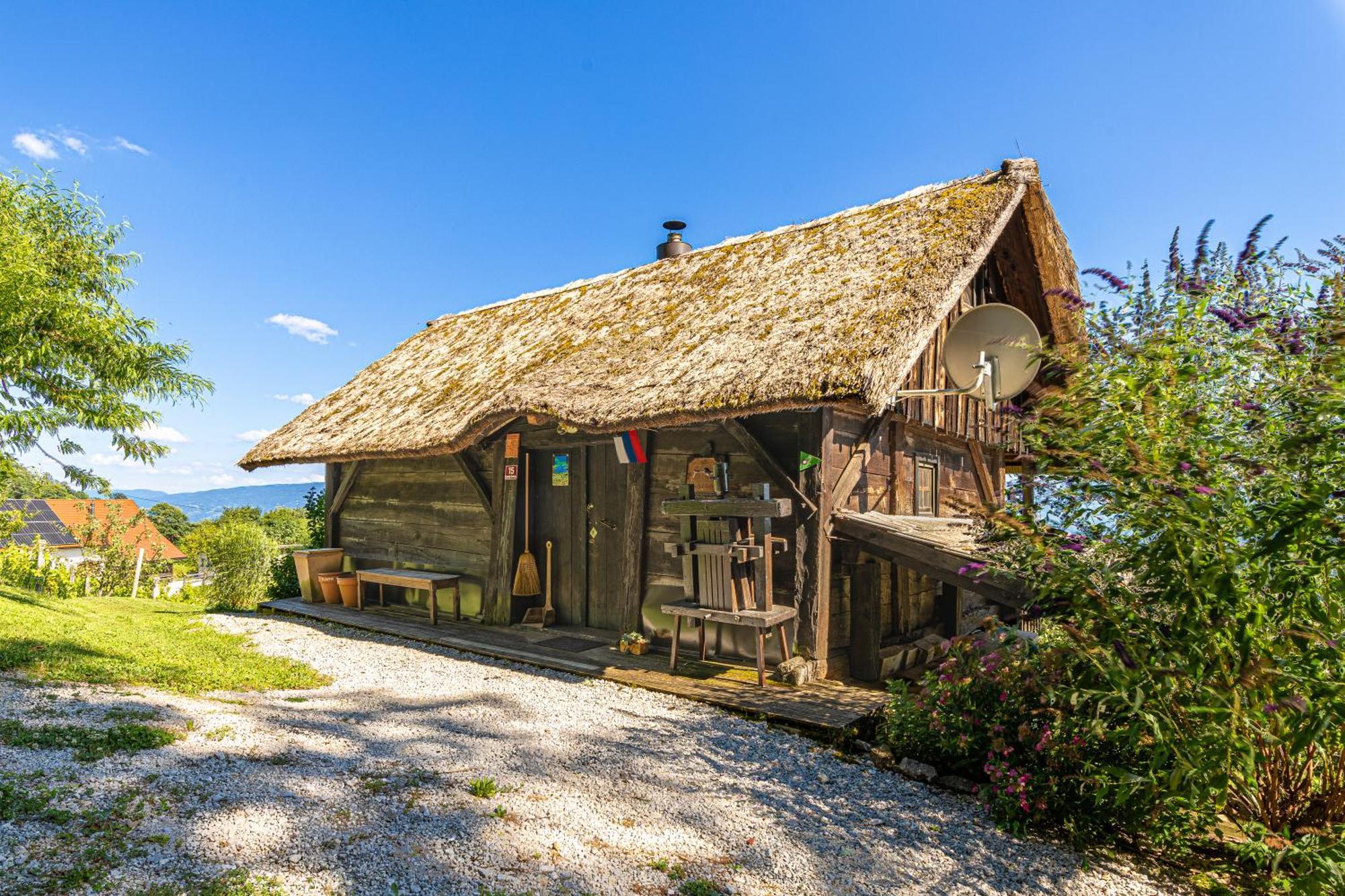 Vineyard Cottage Skatlar Otočec Esterno foto